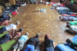 Erlebnis Yoga Camp für Kinder . Weidenhof Dossow